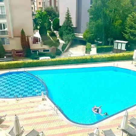 Bratanov Rainbow 1 Studio * Sunny Beach